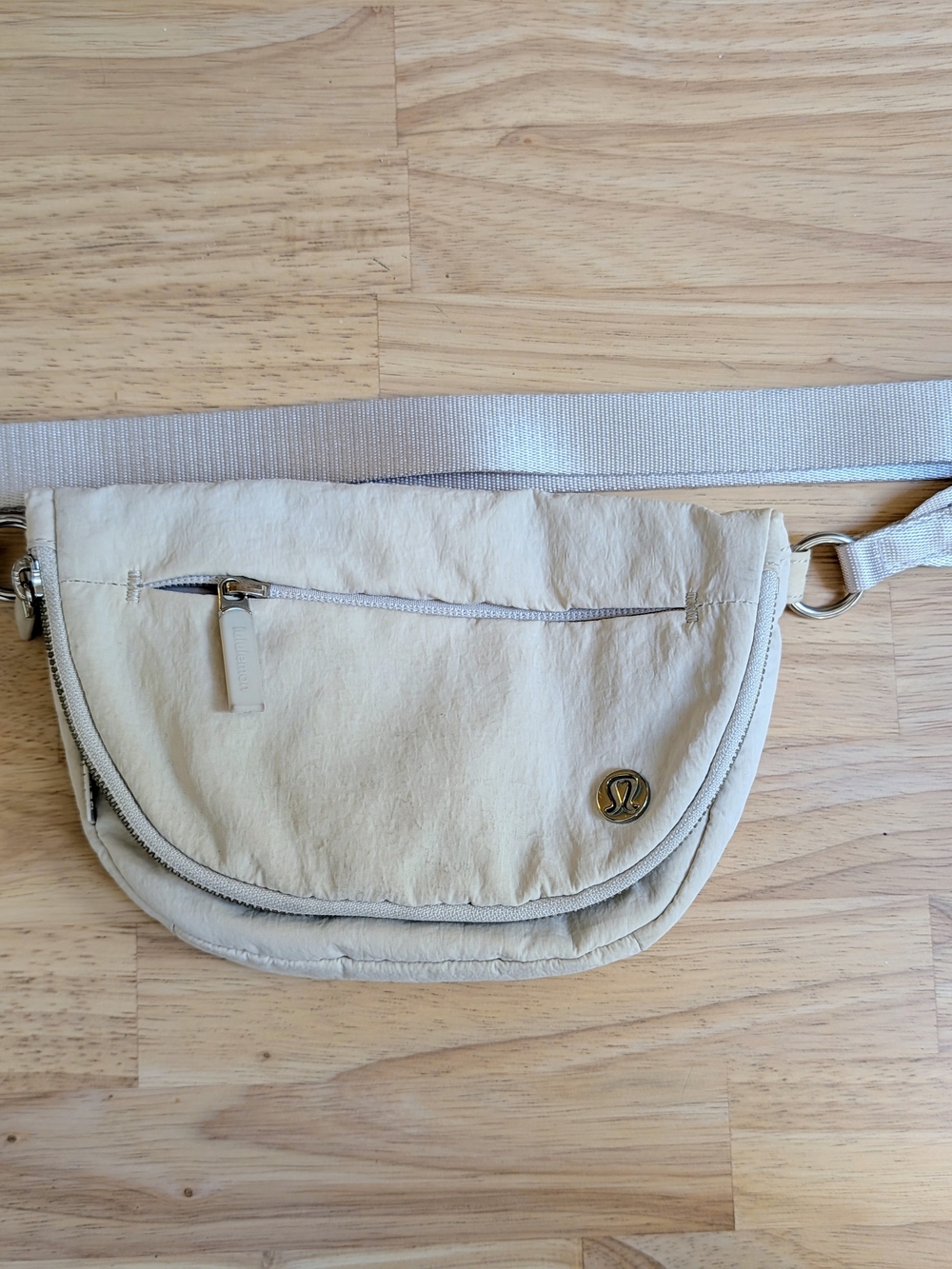 lululemon athletica cream crossbody belt bag